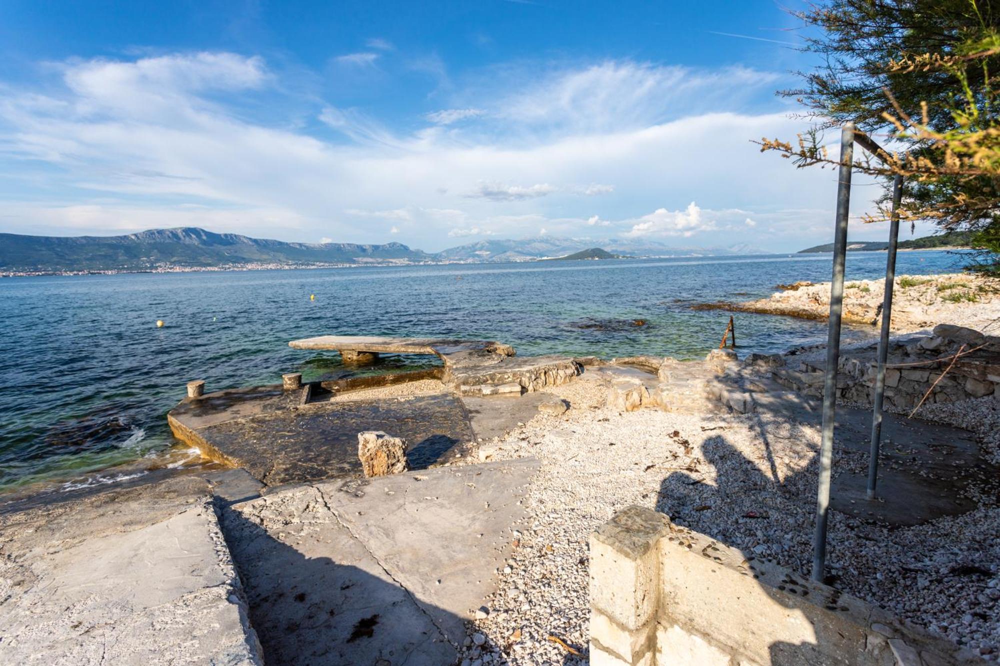 Seaview * Slatine